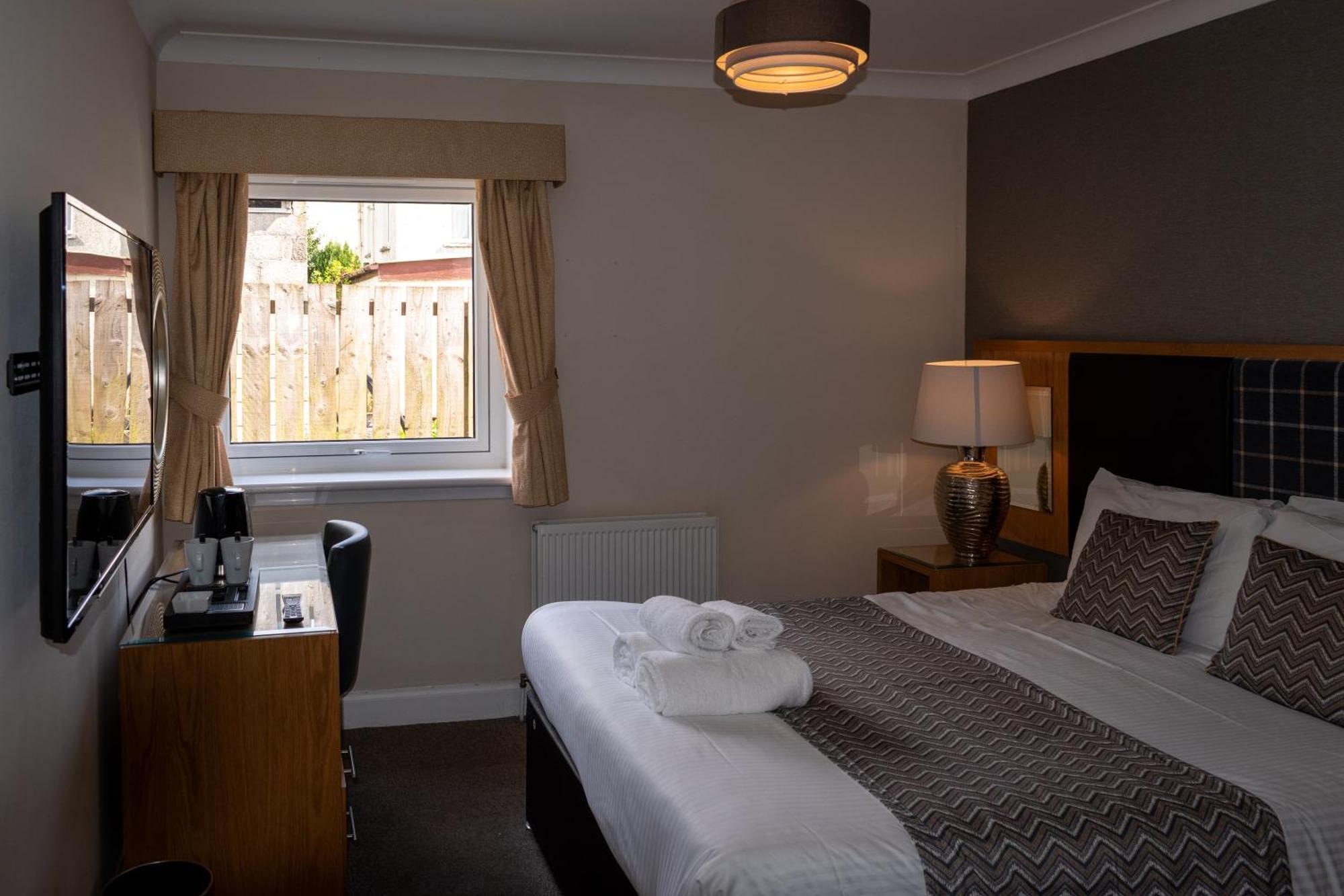 The Crags Hotel Callander Exterior photo